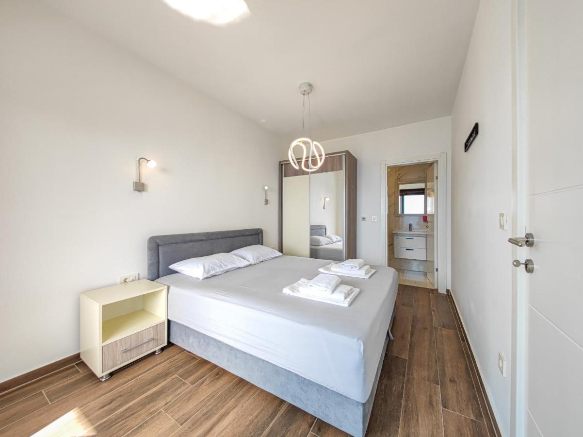 Apartment Plavo Nebo Добра Вода Екстер'єр фото