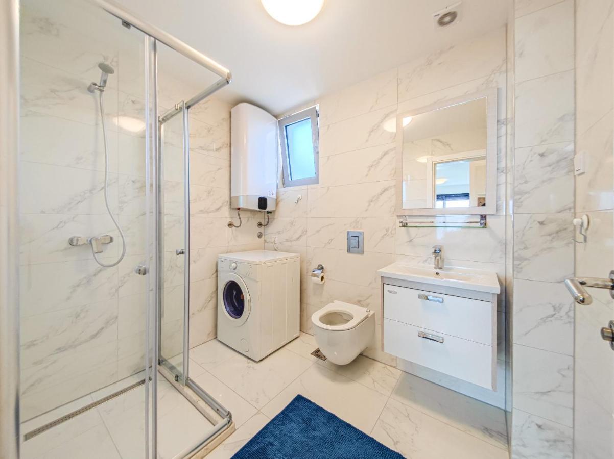 Apartment Plavo Nebo Добра Вода Екстер'єр фото